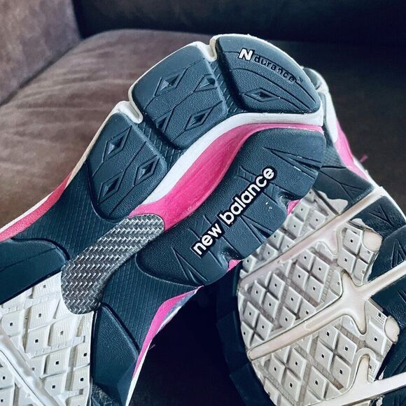 Xlnt new balance 990 Susan komen breast cancer awareness running shoes 6.5 US D - Picture 7 of 8